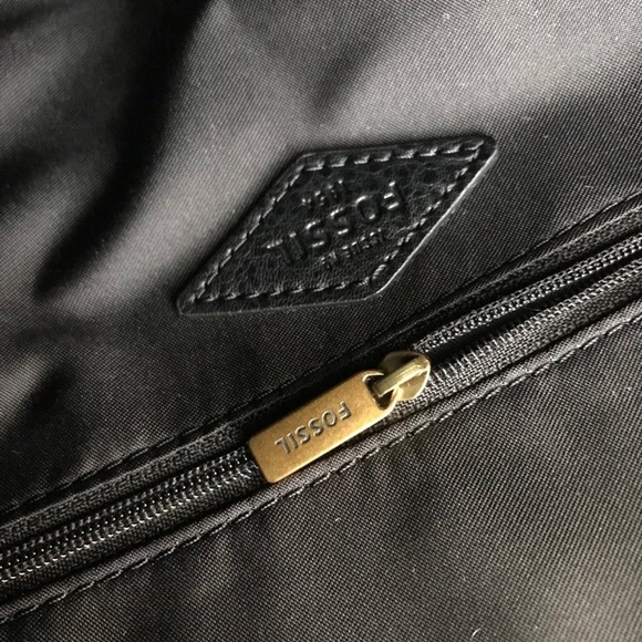 Fossil Shoulder bag/ Leather new with tag - Picture 8 of 9
